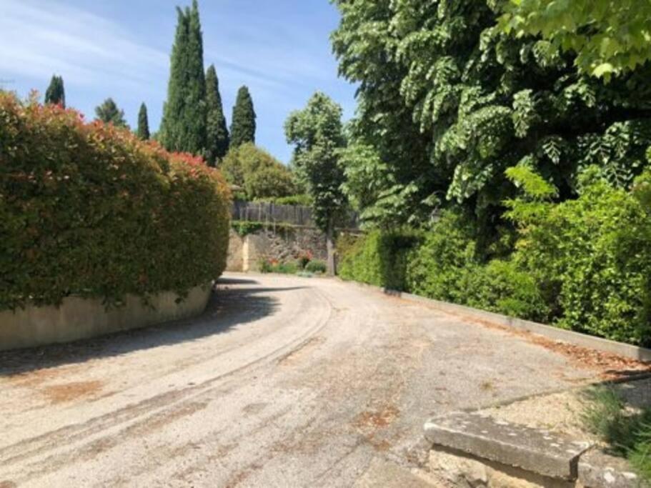 Apartamento Le Provence Avec Piscine, Climatisation Et Parking Uzès Exterior foto