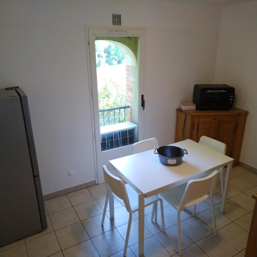 Apartamento Le Provence Avec Piscine, Climatisation Et Parking Uzès Exterior foto