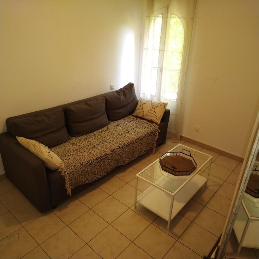 Apartamento Le Provence Avec Piscine, Climatisation Et Parking Uzès Exterior foto