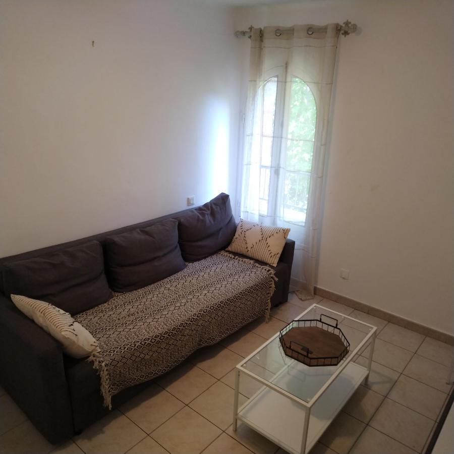 Apartamento Le Provence Avec Piscine, Climatisation Et Parking Uzès Exterior foto